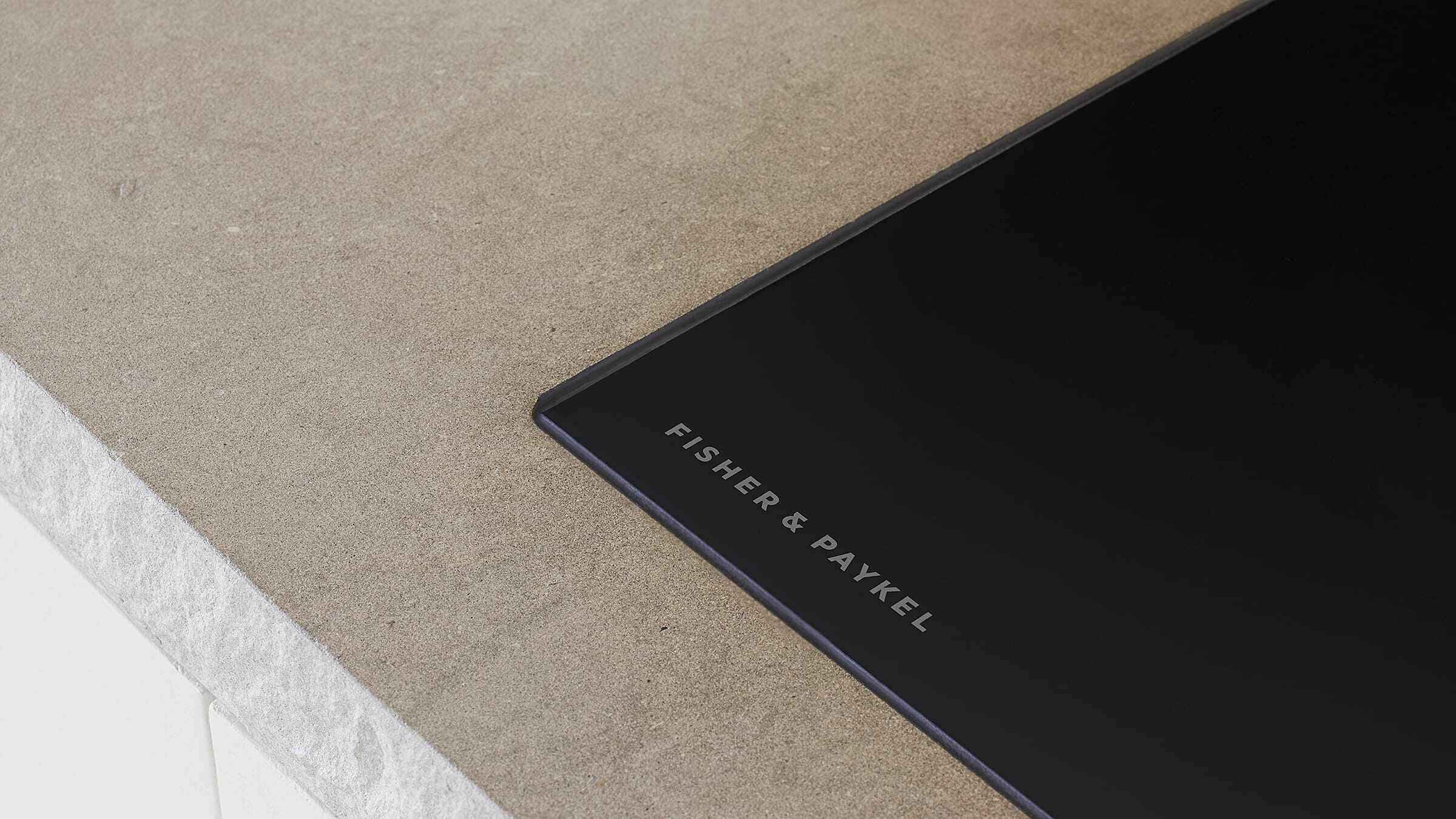 Fisher & Paykel Integrated Cooktop