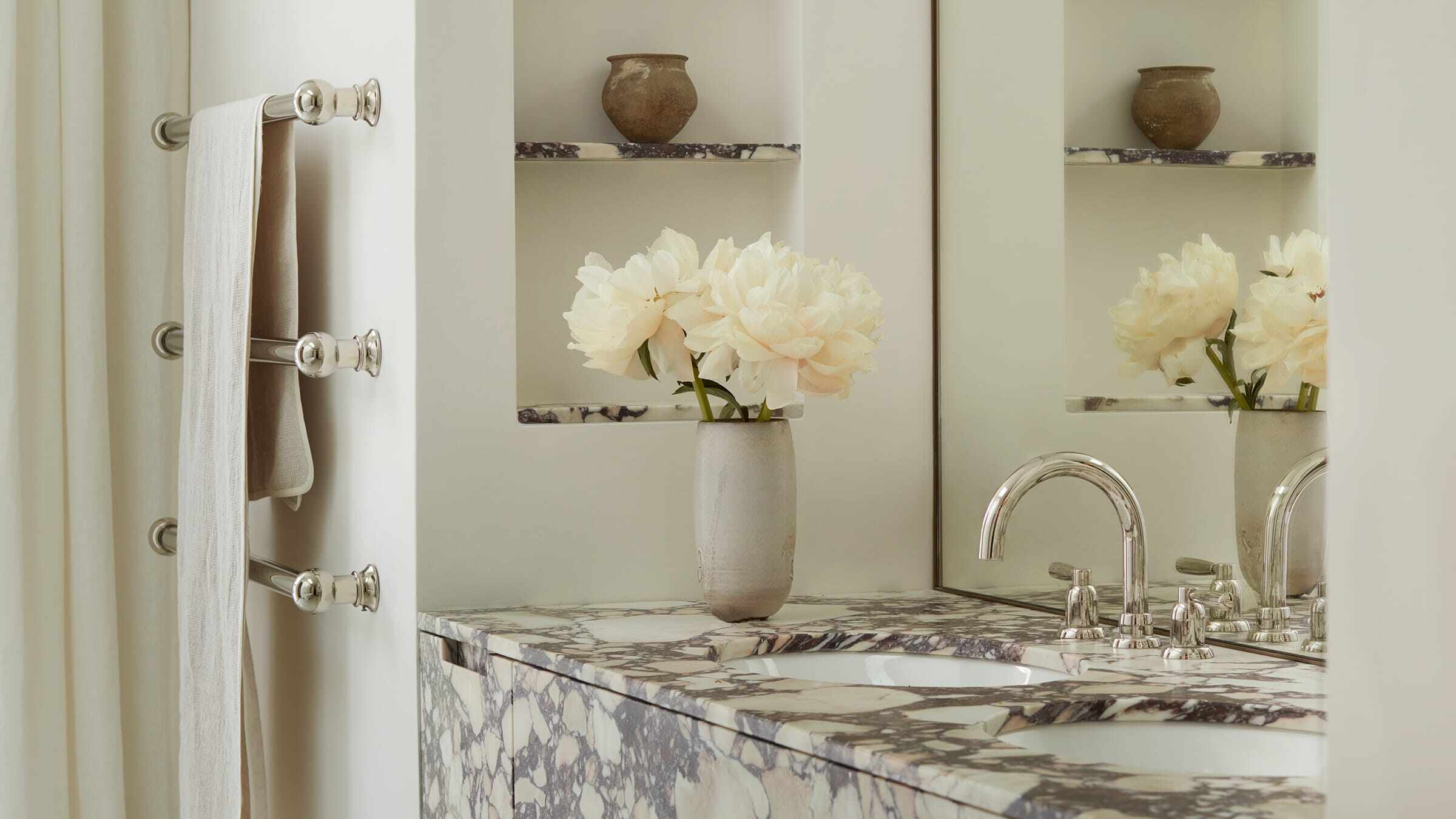 Close up of the marble detail in the bathroom