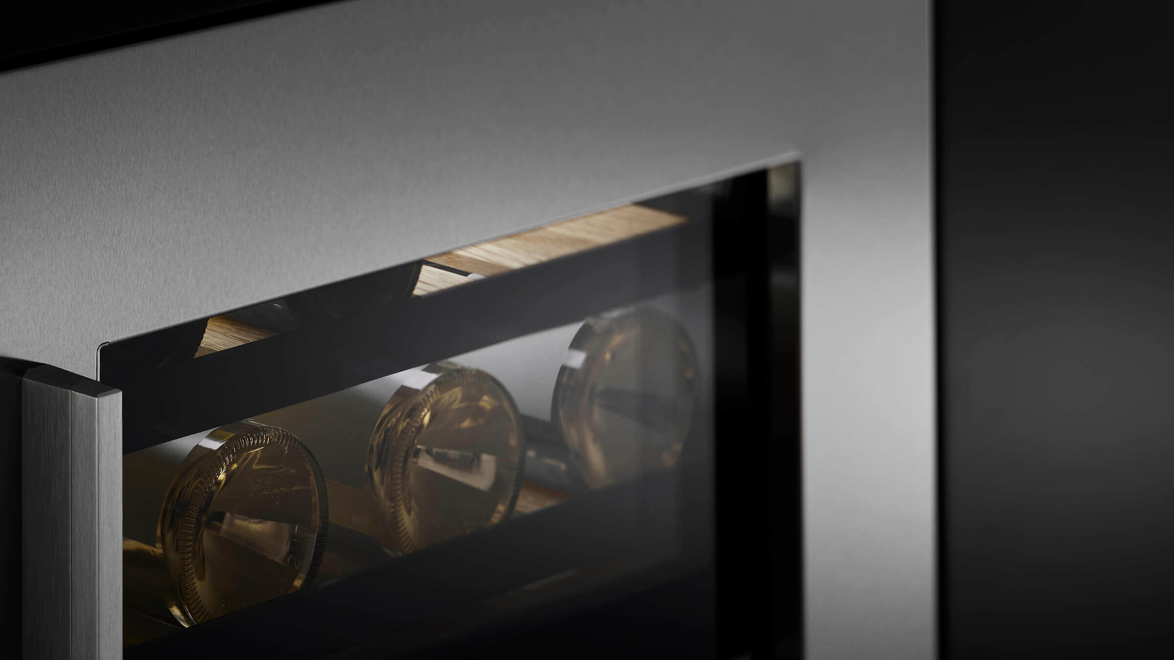 UV-filtered glass on a built-in unit